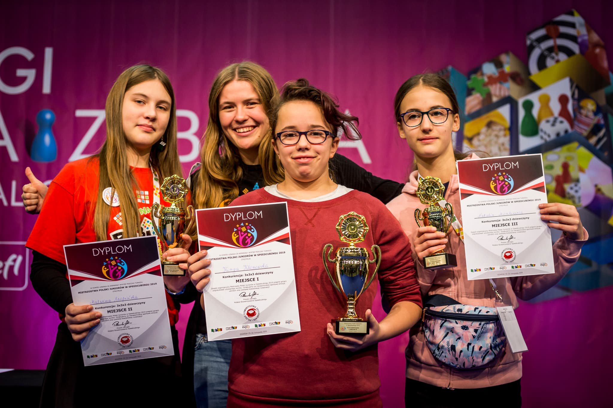 Podium Kategoria 3x3x3 Dziewczyny